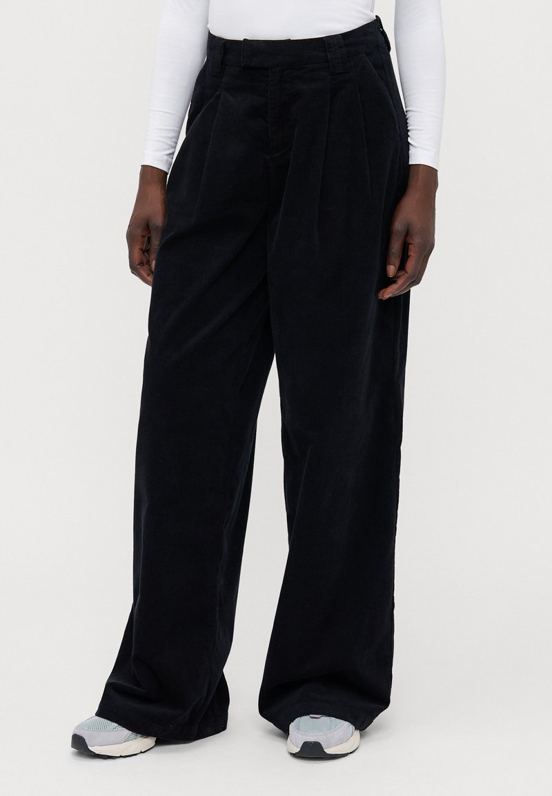 ONLY Tall ONLSVEA NESSA CORD WIDE  - Bukse - black