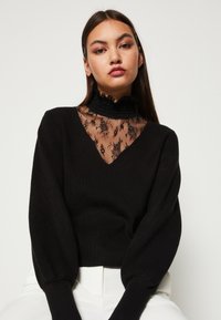 ONLY ONLKIRA HIGHNECK - Svetr - black