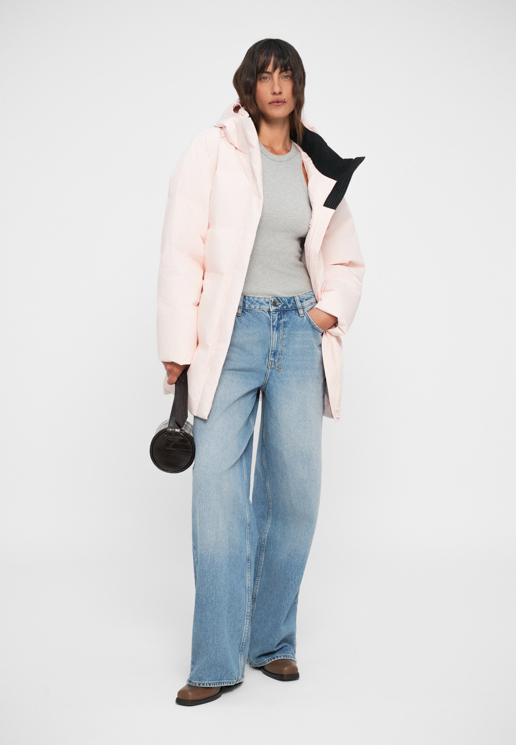 Holzweiler BESSEGGEN JACKET - Down jacket - lilac - Zalando