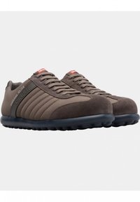 Camper PELOTAS XL - Trainers - braungrau