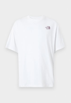 Hvid bomulds-T-shirt med rund hals, korte ærmer og et lille lilla logo på venstre bryst. Designet til afslappet brug.