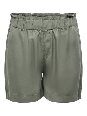 ONLY Carmakoma, SHORTS CARZANZI REGULAR FIT SHORTS - Short - smokey olive