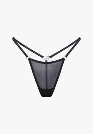 Schwarzer transparenter Mesh-Stringtanga mit dünnen doppelten Seitenriemen und einem kleinen silbernen Zieranhänger in der vorderen Mitte.
