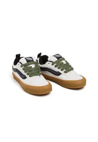 Vans KNU SKOOL UNISEX - Zapatillas skate - white