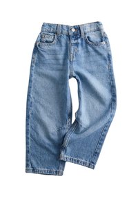 Jeans in denim blu chiaro con vestibilità ampia, design a cinque tasche e cuciture a contrasto. Texture vissuta con vita alta e gambe dritte.