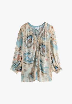 Blouse à manches longues avec imprimé carte nautique comprenant boussoles, vagues, bateaux et soleils dans des tons doux beige, bleu et marron.
