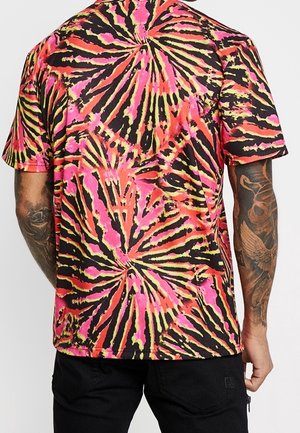 T-shirt print - pink