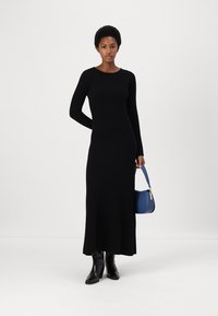 DRYKORN TEYANA - Strickkleid - black