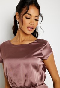 Bubbleroom SATIN S/S SLIT GOWN - Abiti per occasioni speciali - mauve