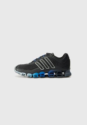 MEGARIDE UNISEX - Tossud - core black/iron-coloured metallic/team royal blue