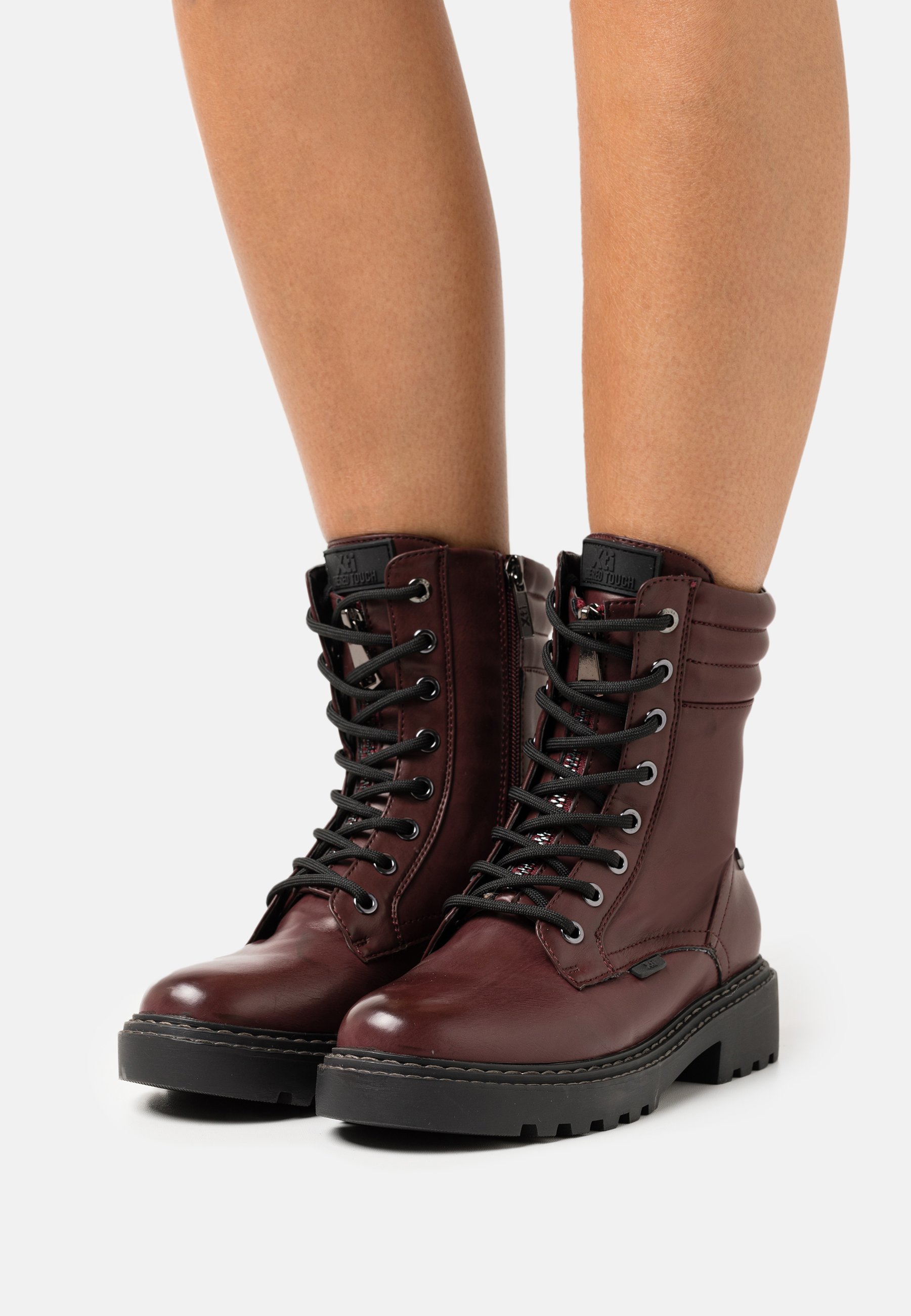 XTI Botines con cordones - burgundy/burdeos - Zalando.es
