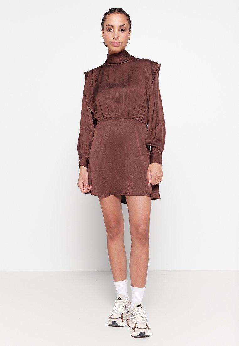 American vintage Jurk bruin American vintage Jurk bruin