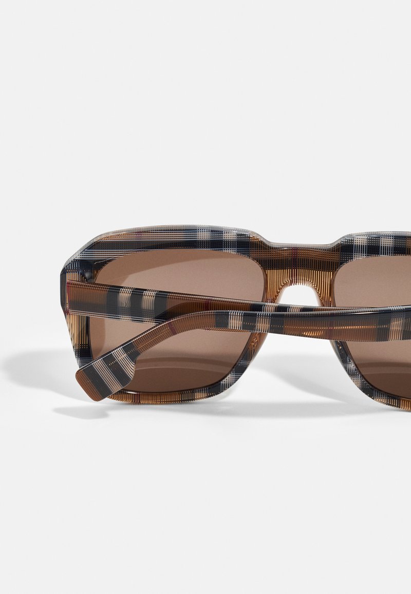 Herren Mützen, Hüte & Caps | Burberry ASTLEY Sonnenbrille brown/dunkelbraun - YO69780 Herren Mützen, Hüte & Caps | Burberry ASTLEY Sonnenbrille brown/dunkelbraun - YO69780