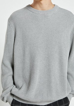 Pullover - grey