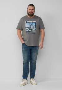 s.Oliver - T-shirt z nadrukiem