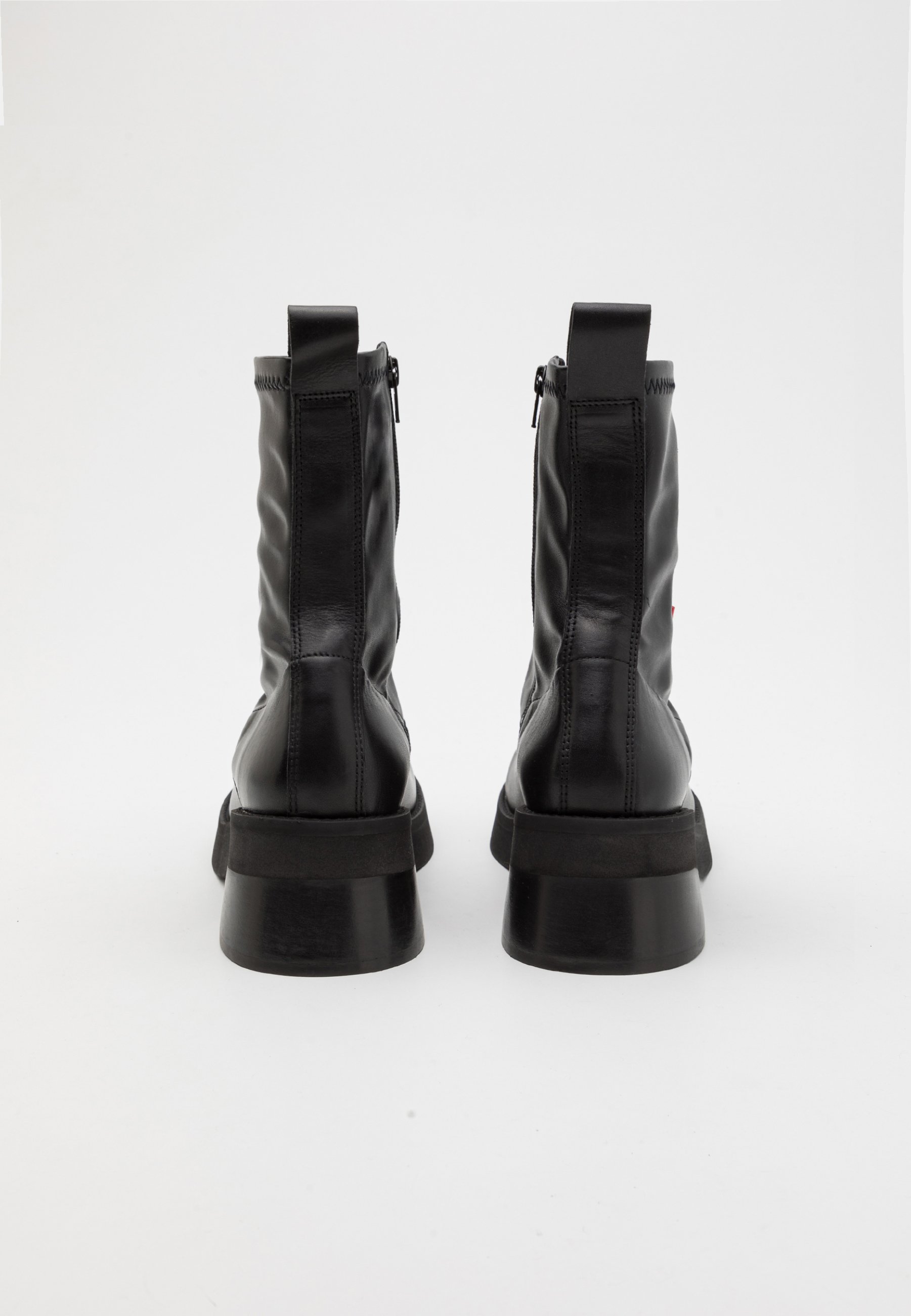【関税込み】Miista ブラウン New Oliana アンクルブーツ Oliana Brown Ankle Boots | Miista