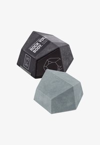 Solidu ROCK YOUR BODY SOLID BODY WASH - Duschtvål