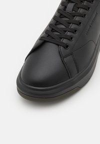 Armani Exchange VENICE - Sneakers low - black/olive