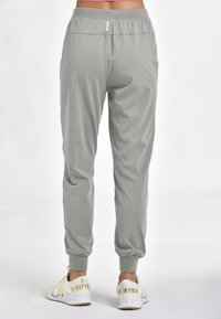 Deha JOGGER - Træningsbukser - grigio melange