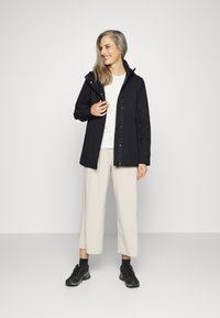 Athleta SUTRO RAINOUT - Casaco impermeável - black