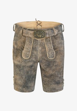 Traditionele bruine leren lederhosen korte broek met decoratieve borduursels en een riem met een messing gesp met een hertenhoofd ontwerp.