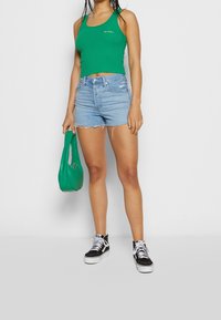 Levi's® Shorts vaqueros - light-blue denim
