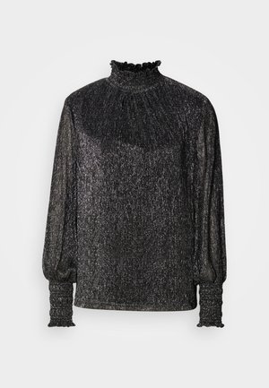 Fekete, hosszú ujjú felső, magas, fodros gallérral, texturált anyagból, összegyűrt mandzsettákkal. Csillogó, fényes felszíne van, és kényelmes szabású.