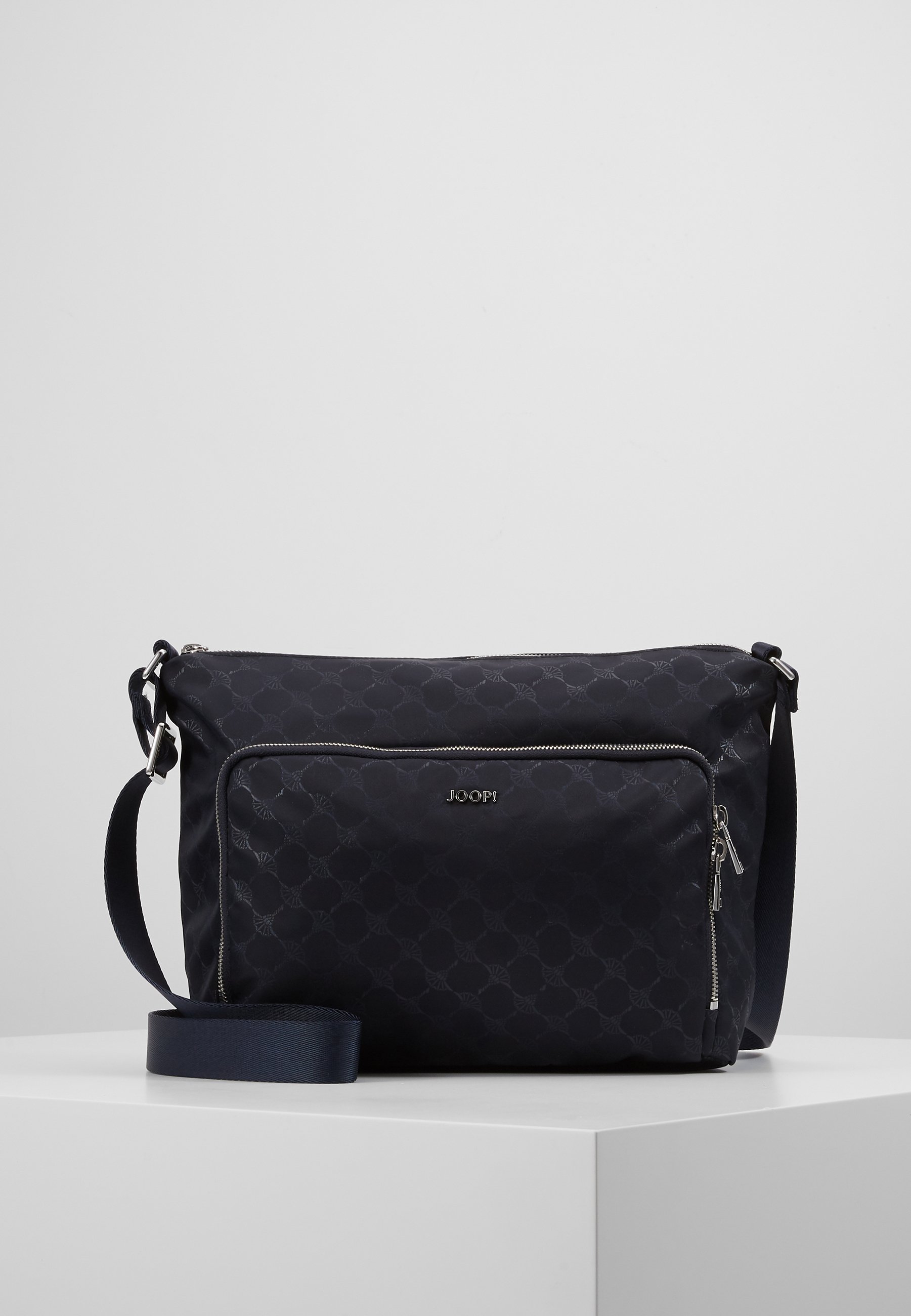 JOOP! CORNFLOWER BELA SHOULDERBAG Skulderveske nightblue JOOP! CORNFLOWER BELA SHOULDERBAG Skulderveske