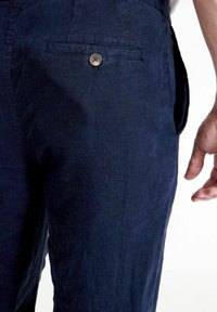 Holebrook ROBIN - Auduma bikses - navy