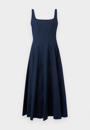 Φόρεμα μέτριο, χωρίς μανίκια, σε ναυτικό μπλε χρώμα με τετράγωνη λαιμόκοψη, εφαρμοστό μπούστο και φαρδιά φούστα σε λευκό φόντο.