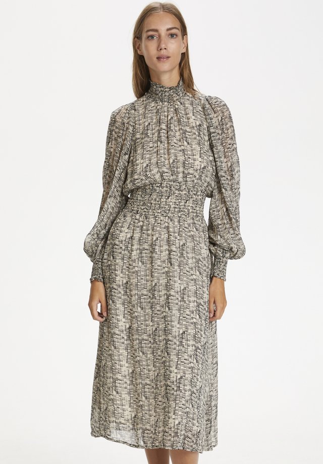 PICAIW - Day dress - beige