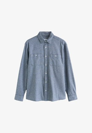 Karirana košulja u plavoj i bijeloj boji, izrađena od tkanine s tkanim uzorkom. Ima duge rukave, ovratnik sa dugmima i dvije prednje džepove s dugmima.