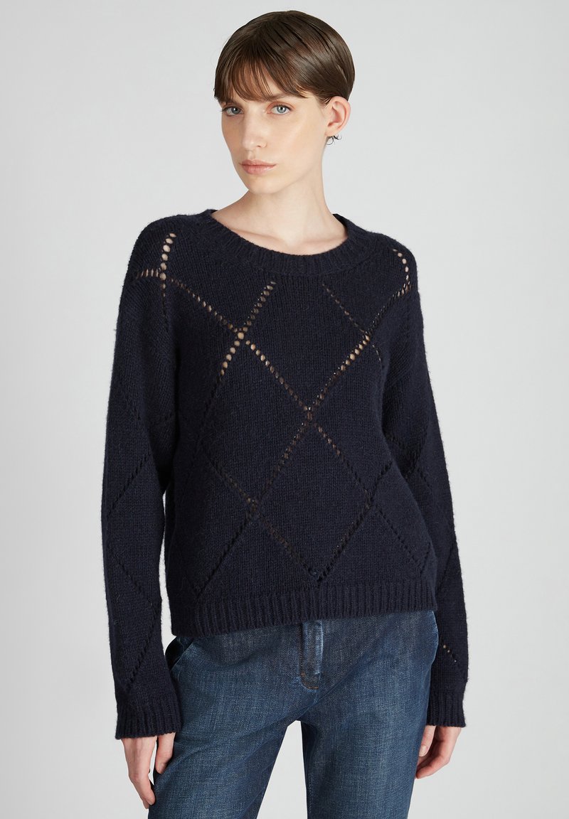 Marineblauer Strickpullover mit Rautenausschnittmuster, Rundhalsausschnitt und langen Ärmeln. Strukturiertes Gewebe mit geripptem Saum und Bündchen.