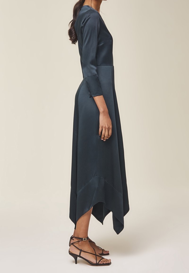 ivy and oak maxi dress IVY OAK Flora Ribbed high-neck Maxi Dress | Grey