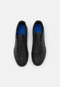 Nike Performance PHANTOM GX 2 CLUB - Scarpe da calcio indoor - black