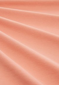 7807 Coral T-Shirt