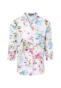 Florale Bluse mit weißem Hintergrund, die mit rosa, blauen und grünen Blumenmustern bedruckt ist. Sie hat einen Kragen und Knöpfe an der Vorderseite.