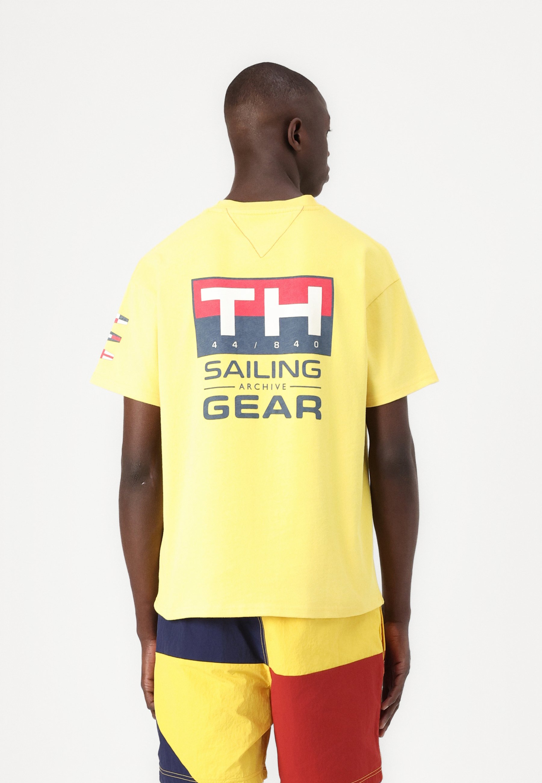 売れ筋商品|||トミー ヒルフィガー Tシャツ レディース トップス SAILING TEE - Print T-shirt - soft sunflower Tommy Hilfiger SAILING TEE - T-Shirt print - soft sunflower
