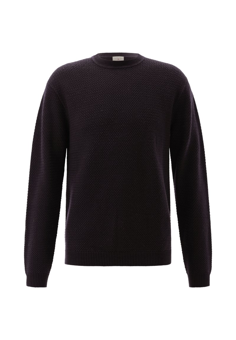 Dunkellila strukturierte Strickjacke mit langen Ärmeln, Rundhalsausschnitt sowie gerippten Bündchen und Saum, auf einem weißen Hintergrund präsentiert.