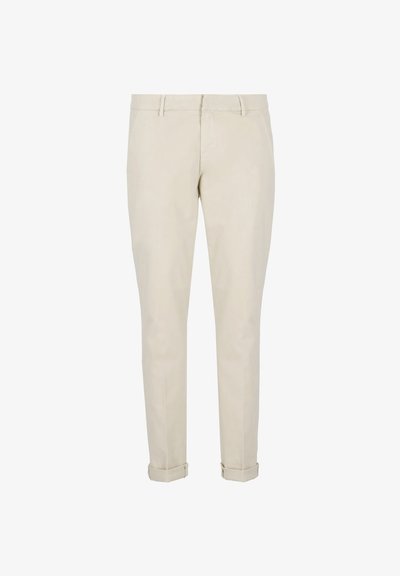 Pantaloni beige a vestibilità slim, realizzati in tessuto liscio. Presentano una parte frontale piatta, passanti per cintura e risvoltini alla caviglia per un look su misura.