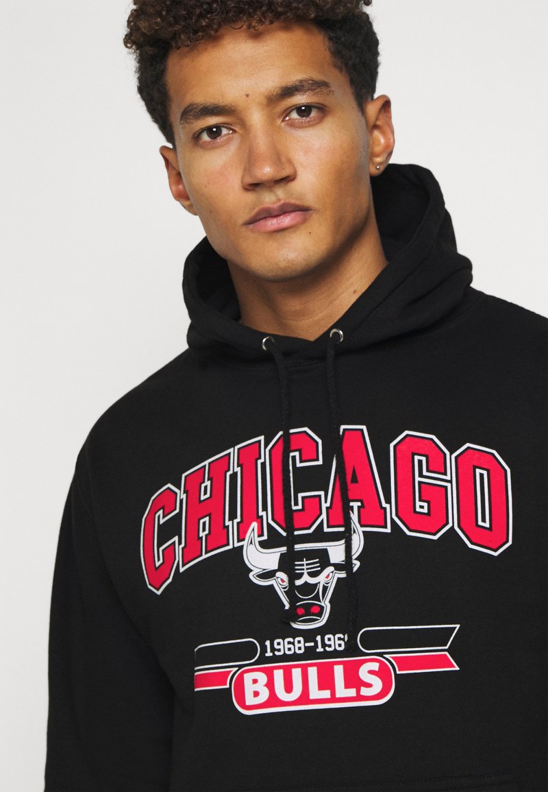 Mitchell & Ness Chicago Bulls hoodie in black