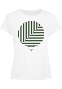 Weißes T-Shirt mit einem großen runden Design, das grüne horizontale und diagonale Streifen zeigt. Darunter steht "FANTASTISCH."