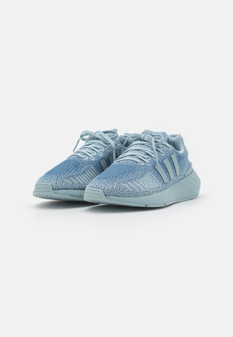 adidas Originals SWIFT RUN 22 - Zapatillas - blue/gris Zalando.es