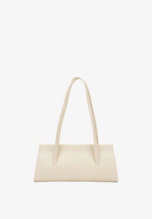 Cremfarbene Leder-Handtasche mit zwei verlängerten Griffen, rechteckiger Form, minimalistischem Design und dezentem Logodetail auf der Vorderseite.