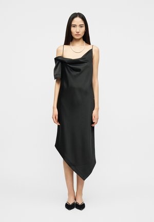 THIANA - Sukienka koktajlowa