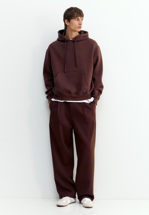 PULL&BEAR, BASIC - HOODIE - Sweat à capuche - dark brown