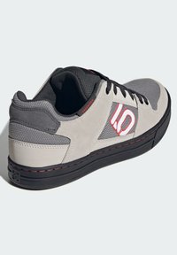 Five Ten FREERIDER MOUNTAIN BIKE  - Cycling shoes - grey three cloud white beige