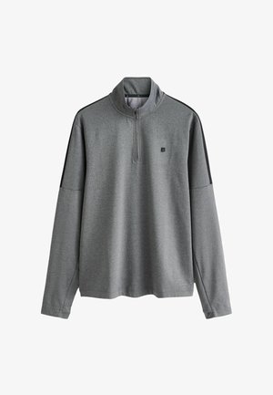 Sudadera gris con cierre de media cremallera, mangas largas y acentos en negro en los hombros. Tejido suave con un acabado texturizado.