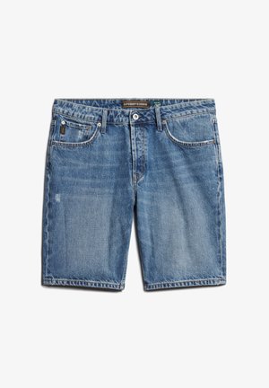 Jasnoniebieskie szorty dżinsowe z wyblakłym wykończeniem, pięć kieszeni i markowa skórzana łatka na tylnym pasku.