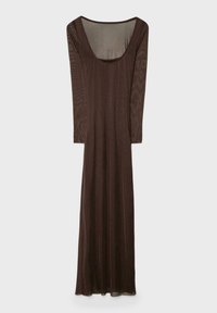Braunes, langärmliges Kleid aus durchsichtigem Material mit einem runden Ausschnitt und taillierter Silhouette, das bis zum Boden reicht und eine glatte Textur hat.